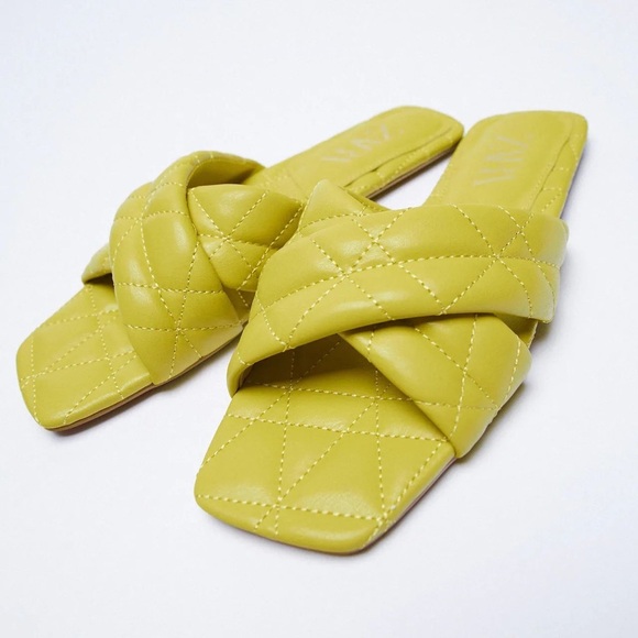 Open Toe Square Toe Casual Style Sandal - Picture 2 of 11